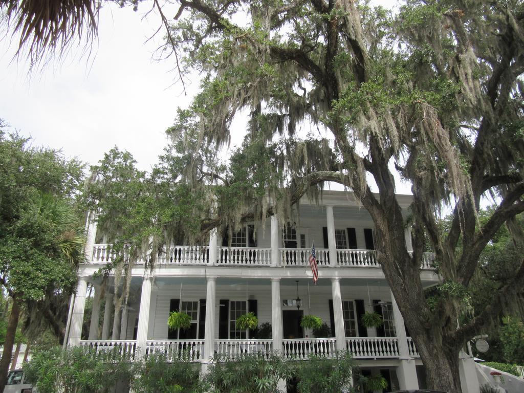 Rhett House Bed & Breakfast Beaufort Exterior photo